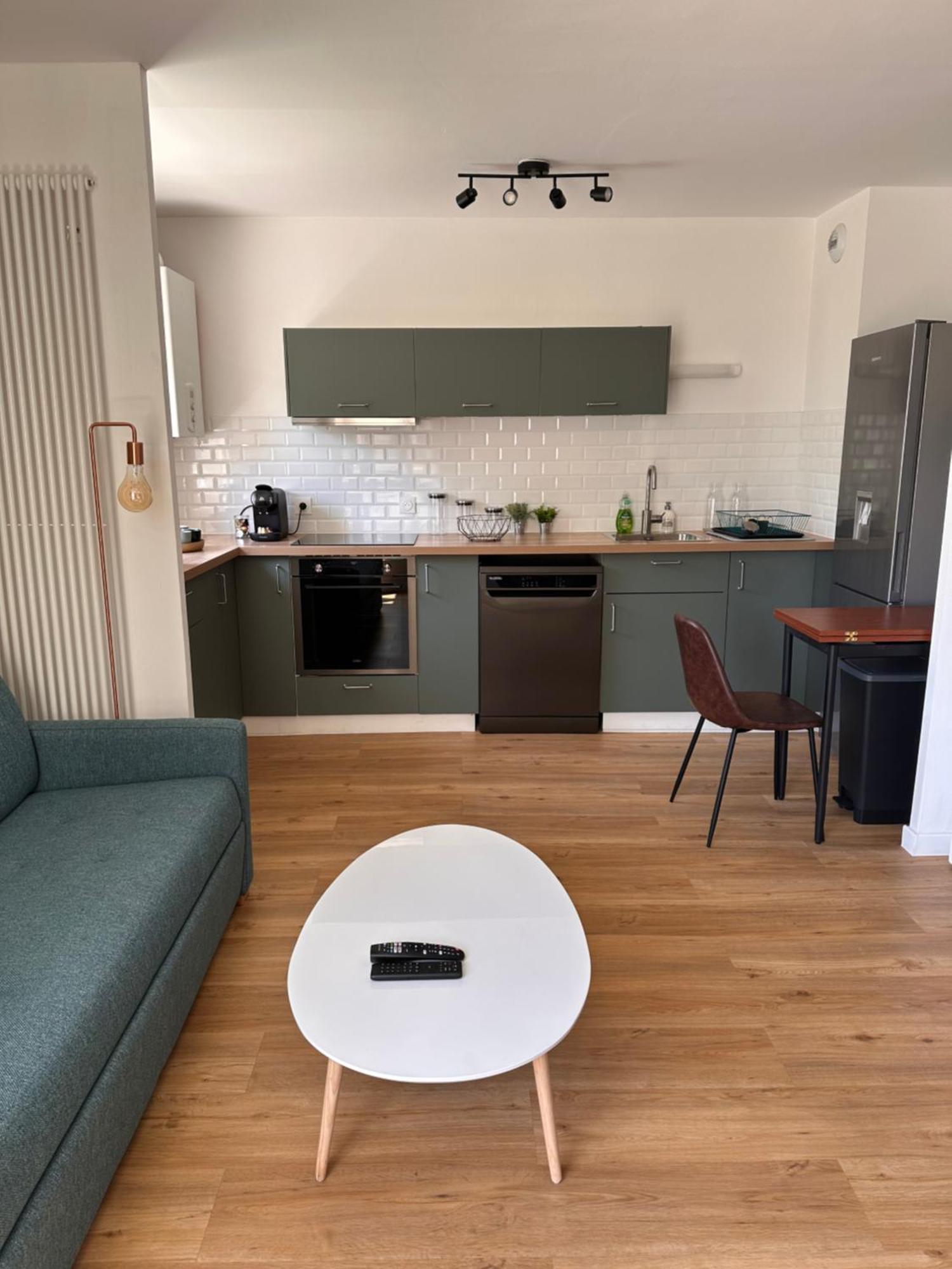 Bel Appartement A 25 Mn De Paris Sartrouville Exterior foto